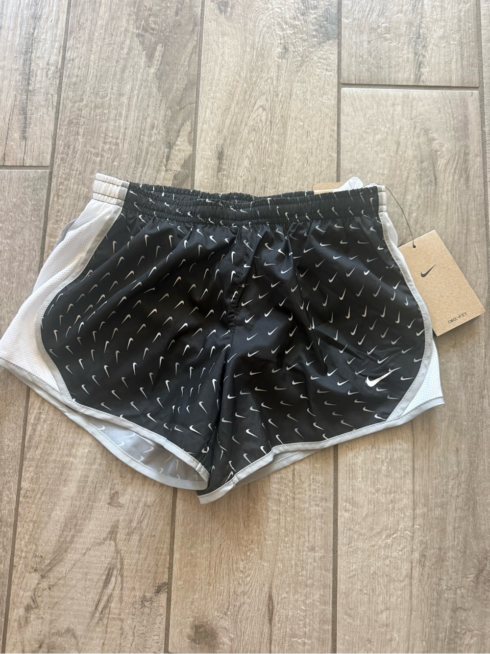 Nike girls  Black/White Dri-FIT Running sports  Shorts